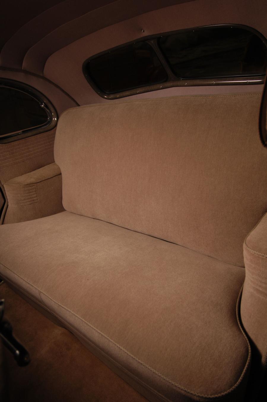  Oldsmobile Six F-37 Sedan 1937 года  (фото 2 из 4)